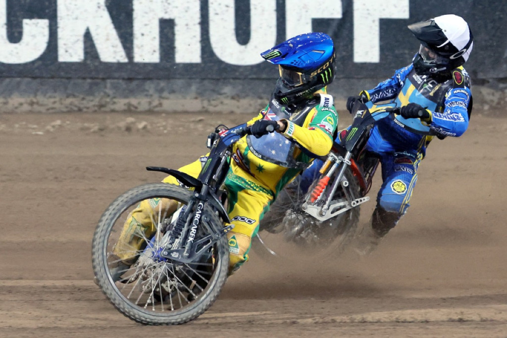 Chris Holder on the charge in the Monster Energy FIM SWC. PHOTO: Jarek Pabijan