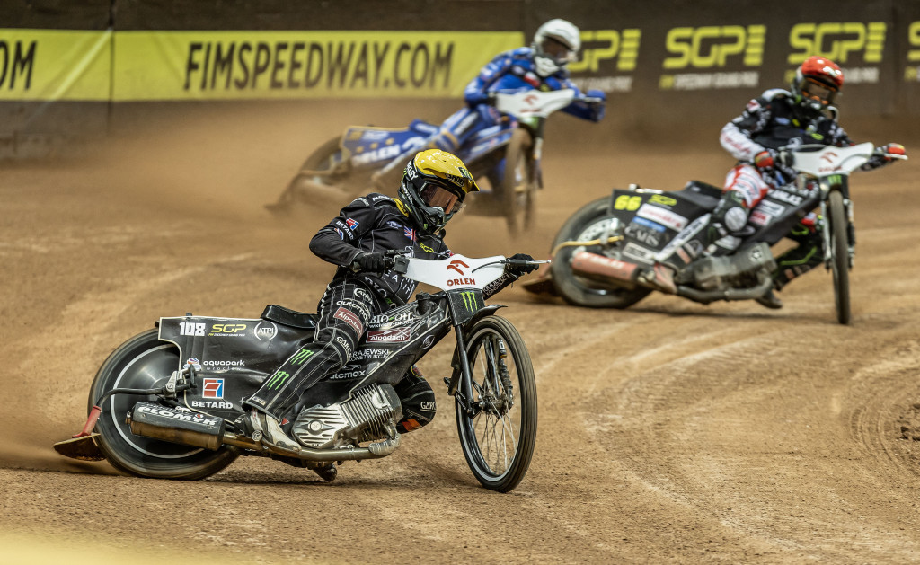 Woffy in Speedway GP action. PHOTO: Taylor Lanning