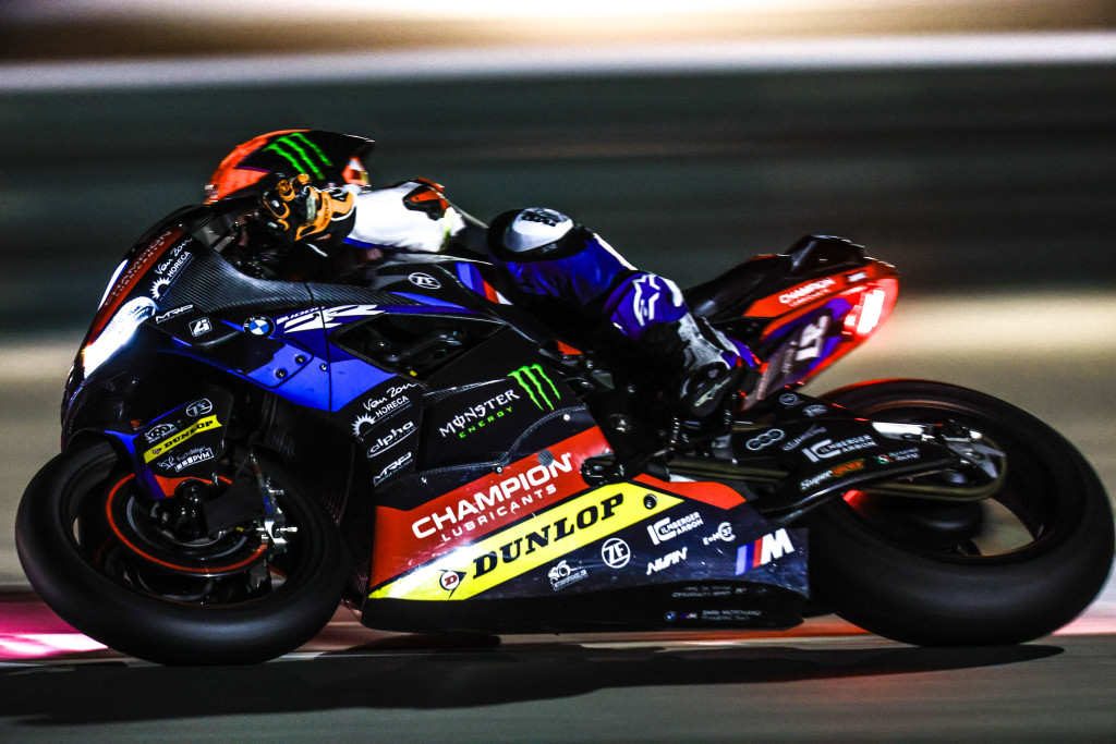 03-BMW-Motorrad-World-Endurance-Team-large.jpg