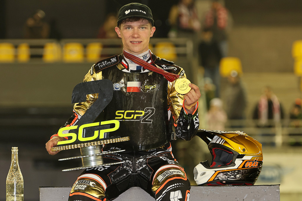 Cierniak crowned FIM SGP2 champion in 2022