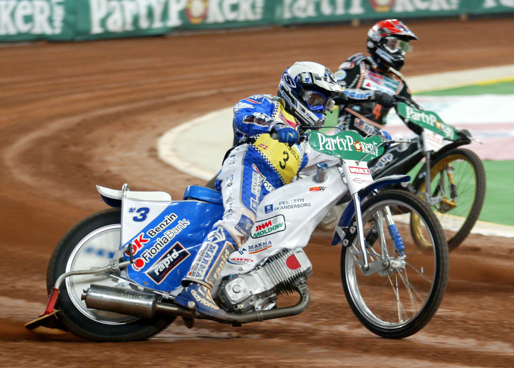 Pedersen on his way to title No.2 in 2007