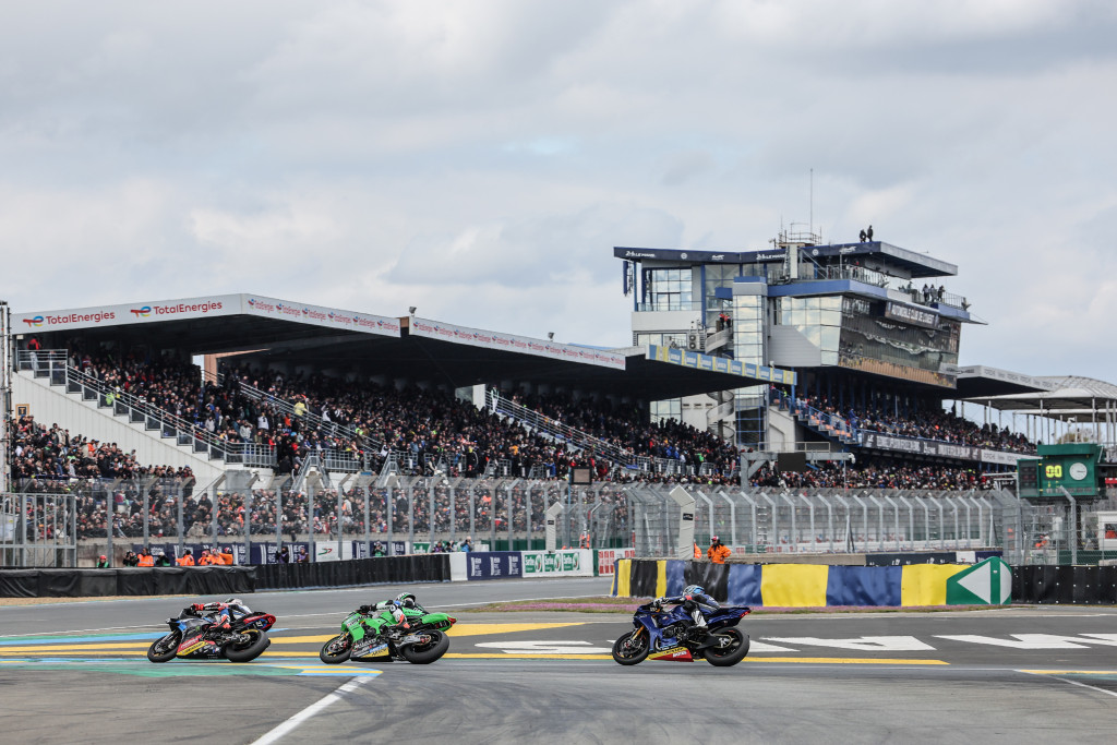 22-24-Heures-Motos-large.JPG