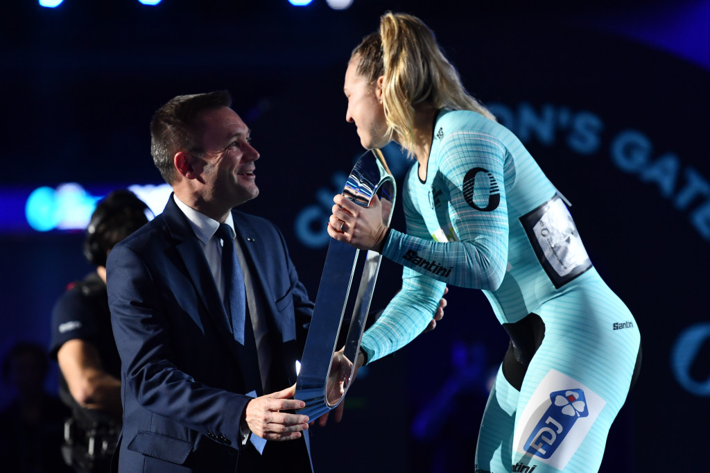 UCI President, David Lappartient and 2022 UCI Track Champions League Women’s Sprint Champion, Mathilde Gros