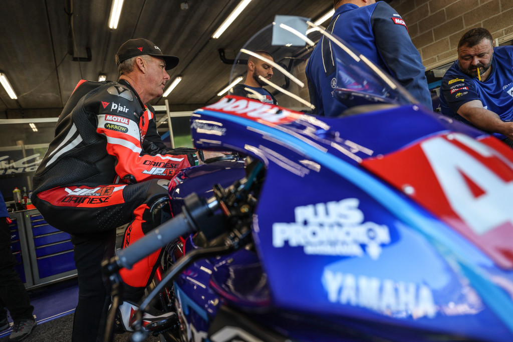Maco helps EWC legend Pridmore bid farewell to racing | FIM Endurance ...