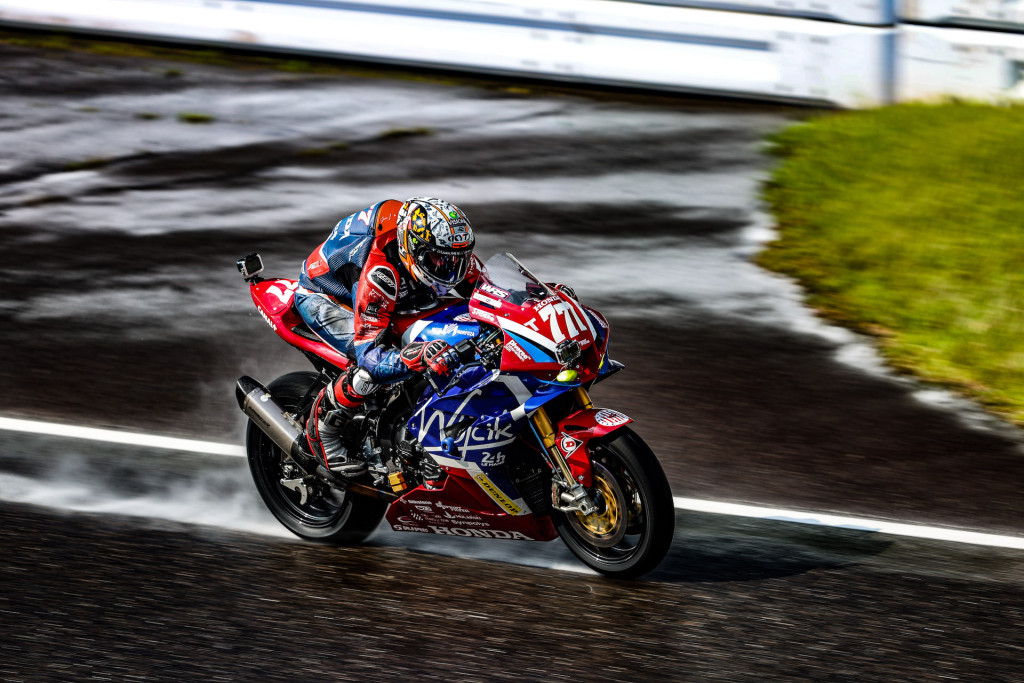 GINO REA SUZUKA EWC RETURN SURREAL, SUPERSTOCK PODIUM WOULD BE ANOTHER