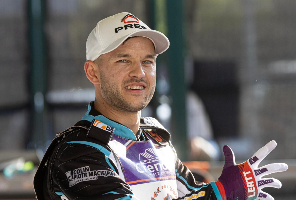 TARASENKO SET FOR ROSPIGGARNA STAY