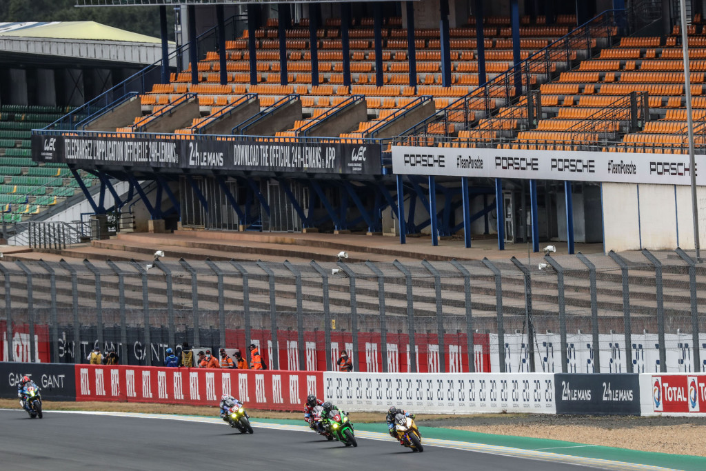 06174_Ewc_24_H_Motos_2020_Depart_-large.JPG