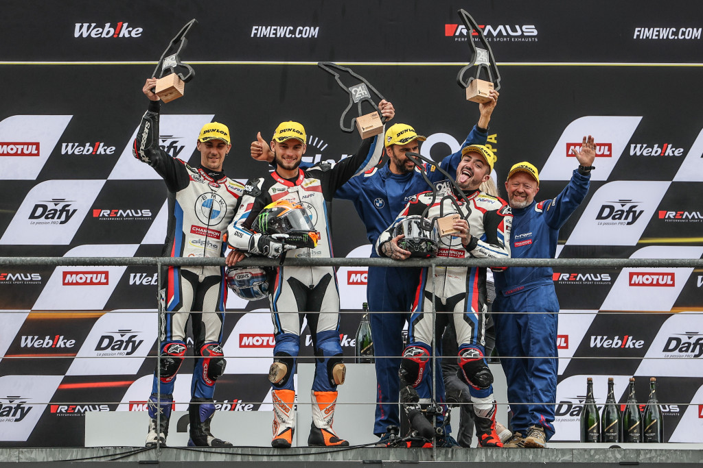 BMW-Motorrad-World-Endurance-Team-celebrates-Spa-victory-in-2022-large.JPG