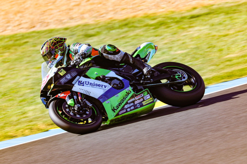 18-Uniserv-Moto82-large.jpg