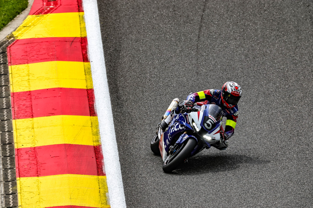 24-F.C.C.-TSR-Honda-France-large.JPG