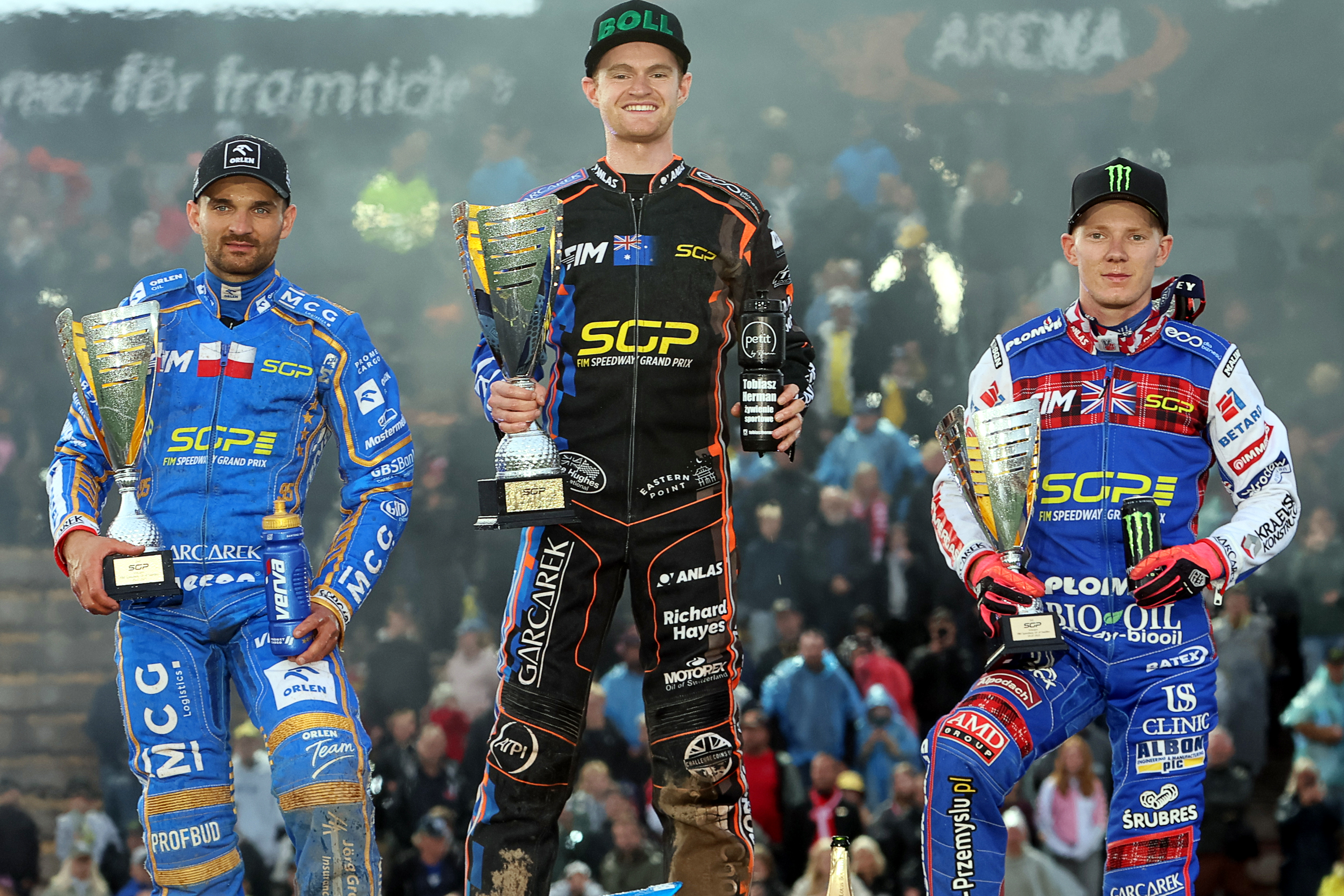 FIM Speedway - News - SWEDEN'S KARLSSON CROWNED SGP3 KING IN