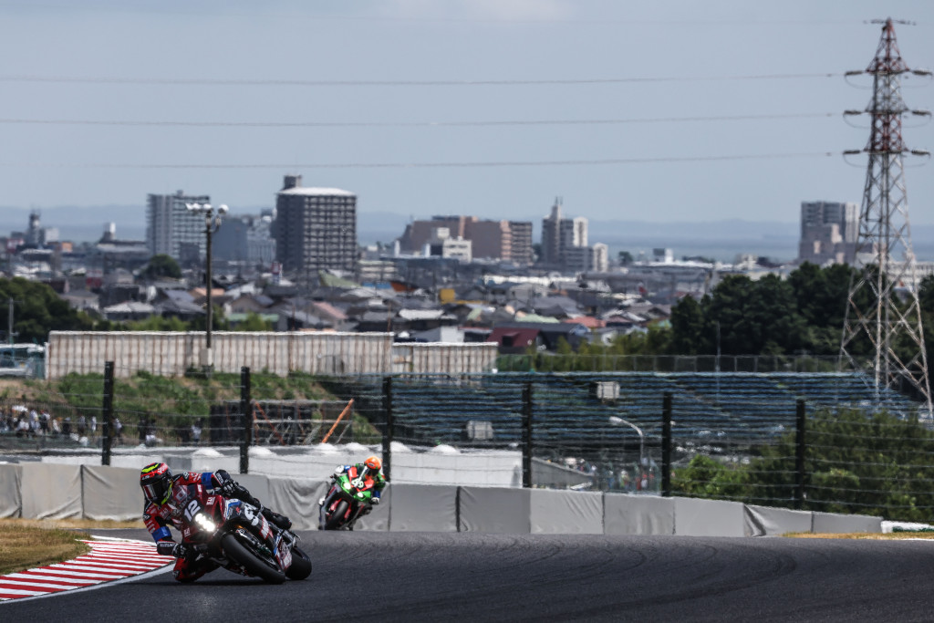 Suzuka-presents-a-formidable-challenge-large.jpg