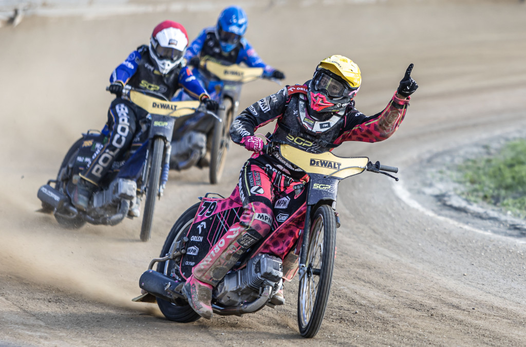 CZECH SHOOTING STAR BEDNAR SHOWING HIS CLASS IN SGP2 AFTER RIGA WIN