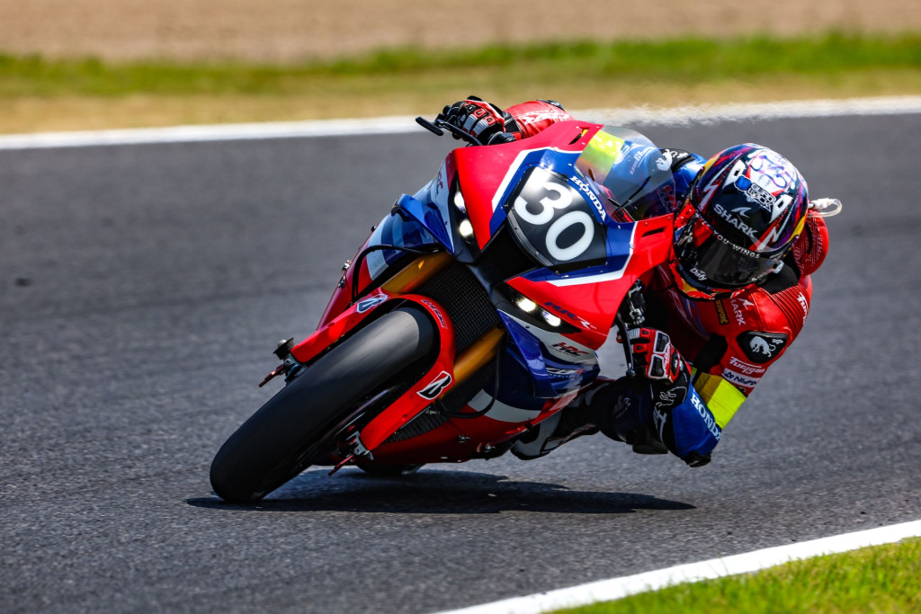 Breaking news: Zarco's lap record run gives Honda HRC Top 10 Trial