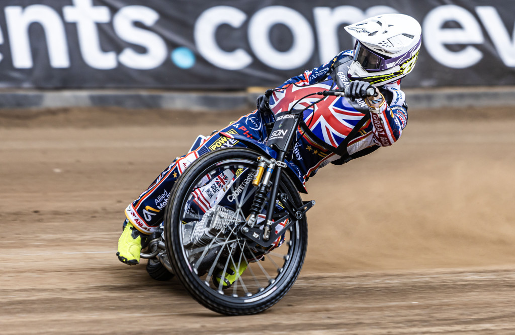 BRENNAN'S NEW DEAL WITH SWEDISH CHAMPS