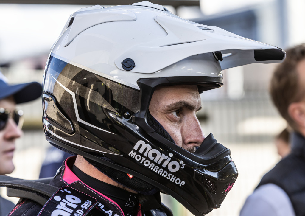 HUCKENBECK MAKES SWEDISH MOVE