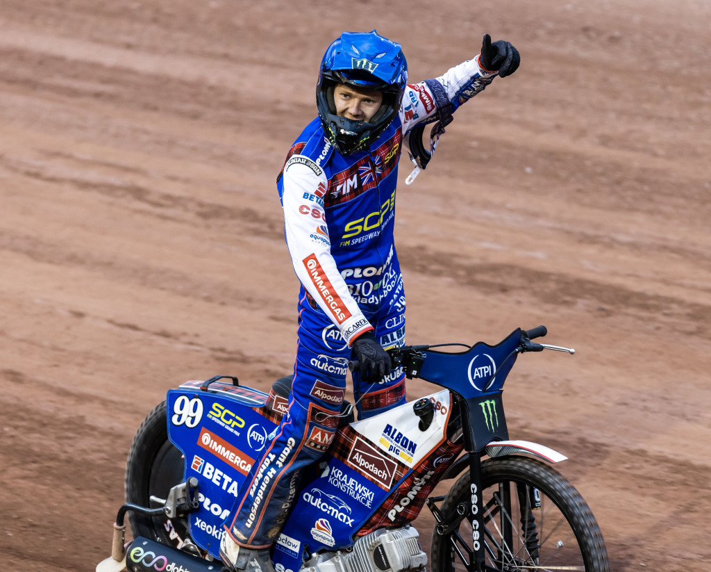 BEWLEY & HOLDER JOIN MOTORCYCLING ROYALTY AT ROSSI RANCH