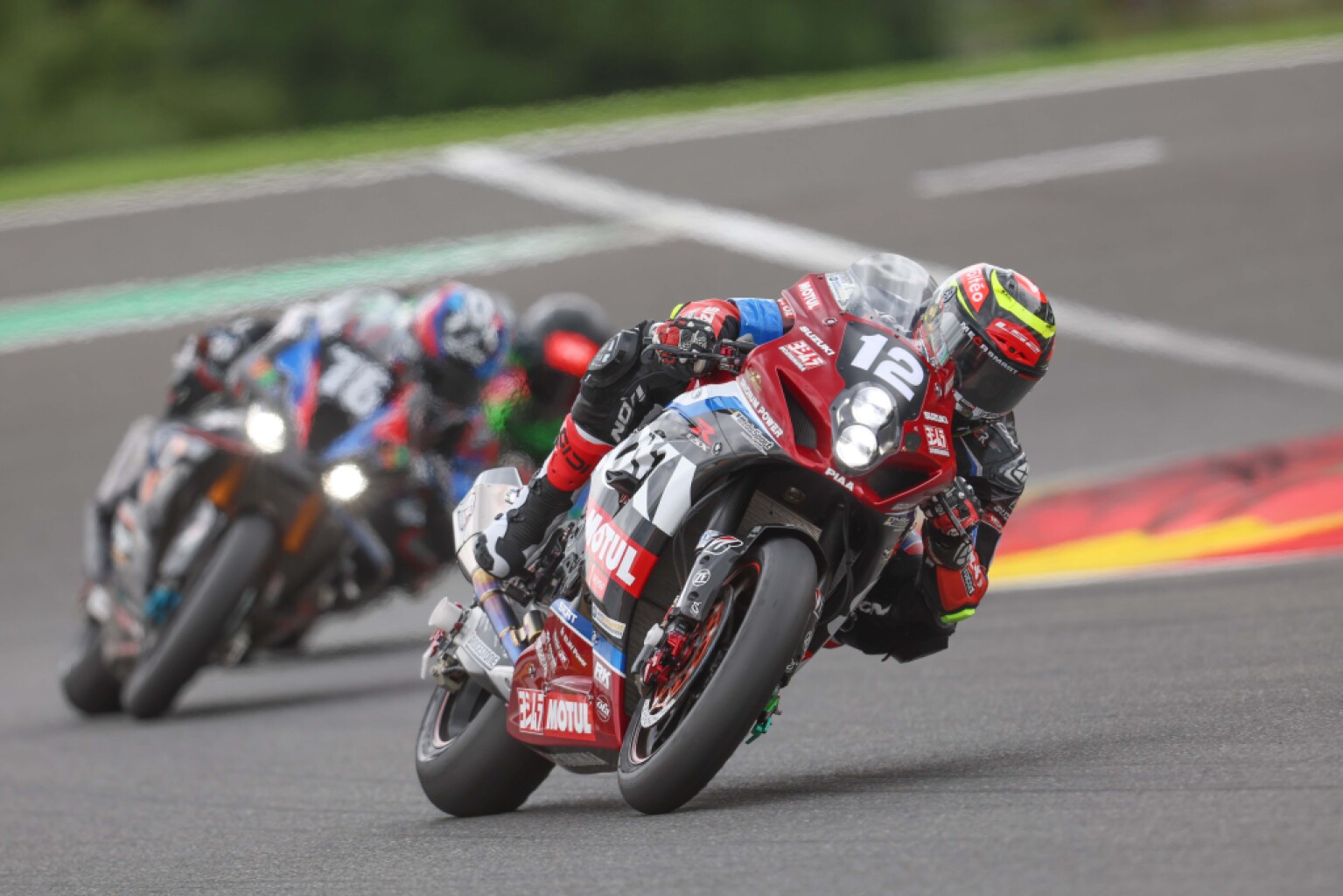 スパでの激闘を乗り越え、ヨシムラSERT Motulは4位でチェッカー | FIM 