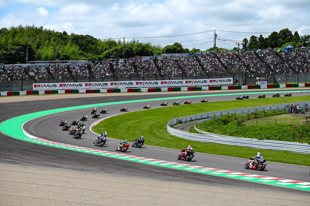 EWC鈴鹿8耐最新情報 - 4時間経過 | FIM Endurance World